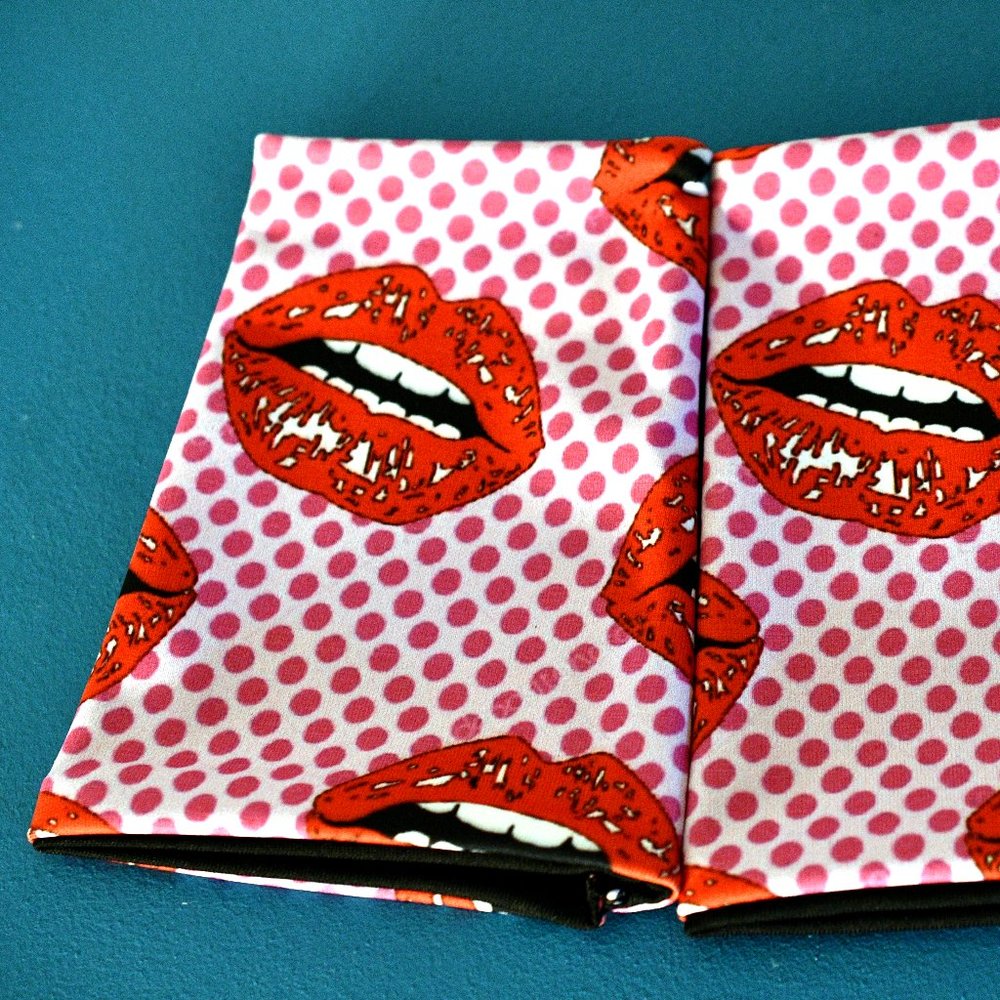 Hoodlum Fang Red Lip Print Pole Heel Covers NEW!